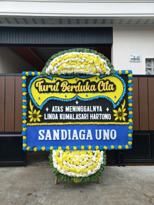 Papan Bunga Duka di Kertajaya